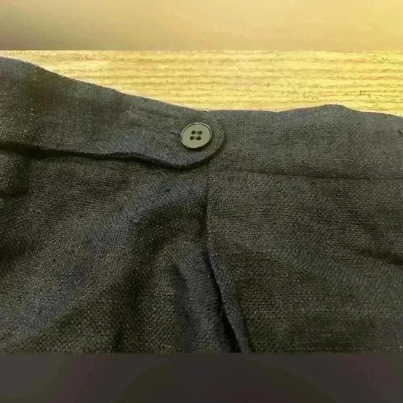 Size 12 women’s carlisle wool/ silk skirt- straight style with button front - Picture 5 of 8